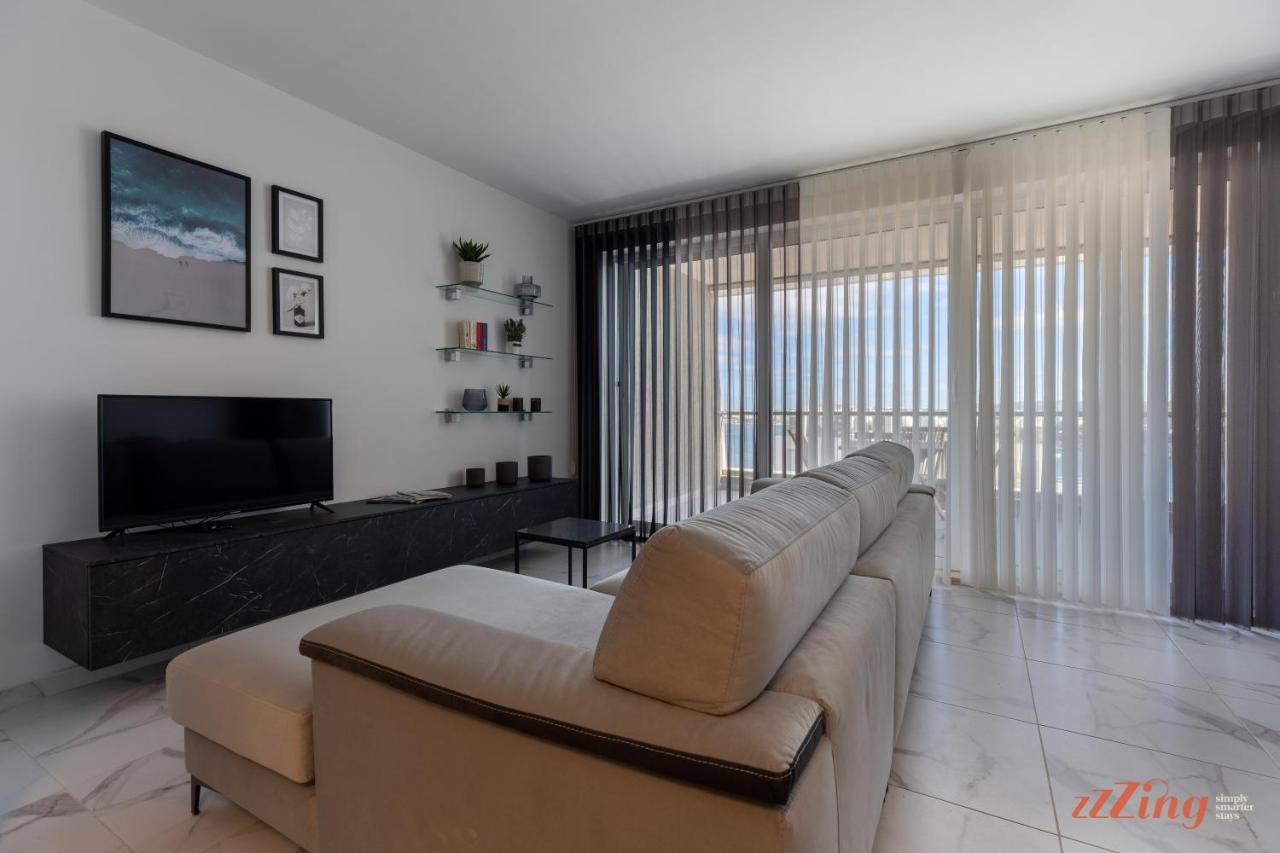 A Stunning Apartment With Spectacular Sea Views St. Paul's Bay Dış mekan fotoğraf